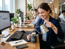 Cà Phê Túi Lọc Tiện Lợi Nhật Quang: Pha Nhanh 3 Phút - Vị Ngon Chuẩn Cafe