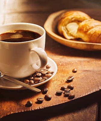 Uống thêm 1 ly cà phê mỗi ngày, tác động bất ngờ lên bệnh tiểu đường